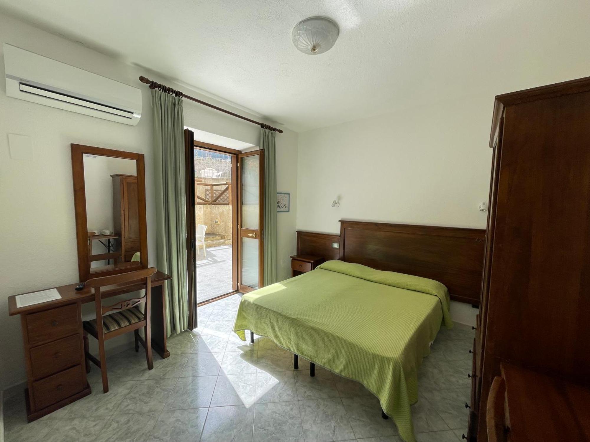 Residence Andrea A Mare Forio di Ischia Dış mekan fotoğraf