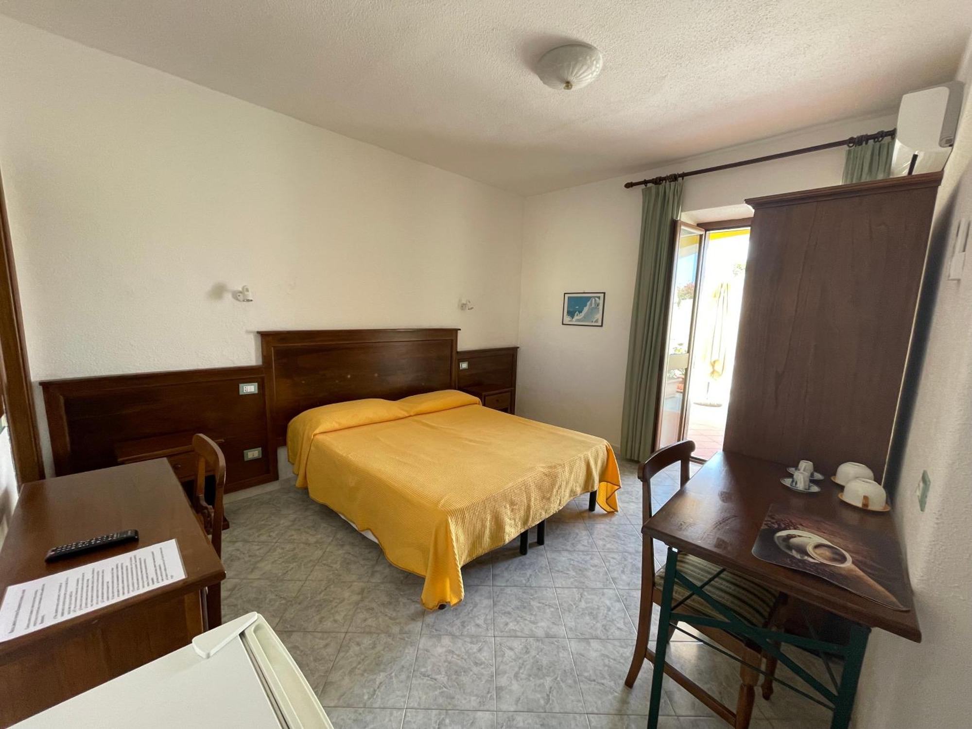 Residence Andrea A Mare Forio di Ischia Dış mekan fotoğraf